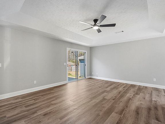 2nd image of 2143 Hunter Ct