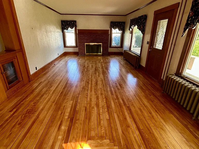 80 Western Ave — Photo 4