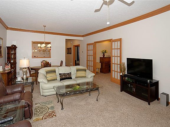4th image of 6901 Savannah Dr