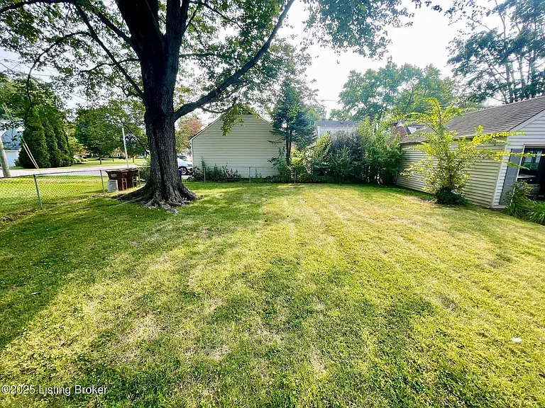 129 Heady Ave — Photo 16