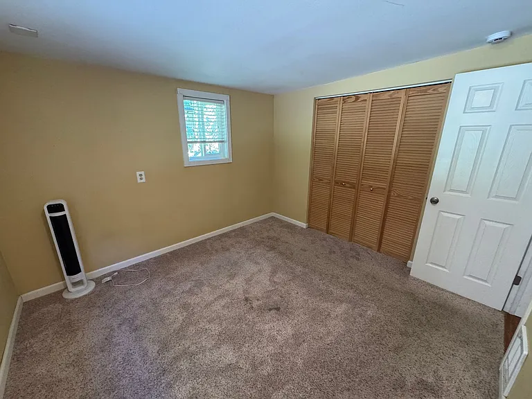 1893 Yew Street Rd — Photo 12