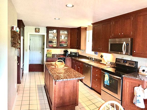 4th image of 3766 Hickory Cove Ln