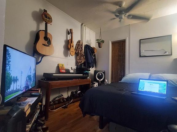 4th image of 517 3rd Ave APT 1R