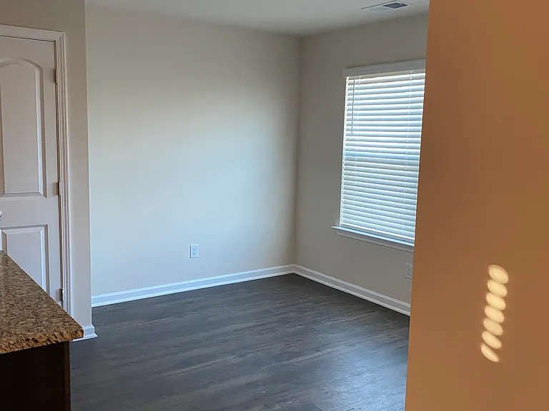 2215 Mason Bee Dr — Photo 10
