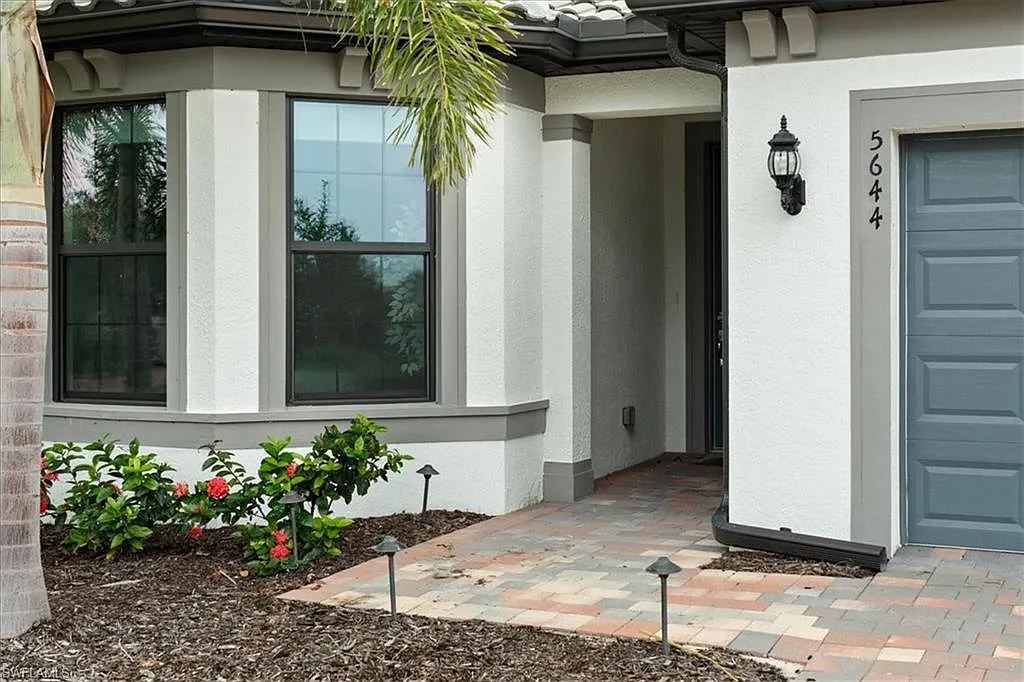 3 bed, 2.0 bath, 1820 sqft, $3,500 — Photo 4