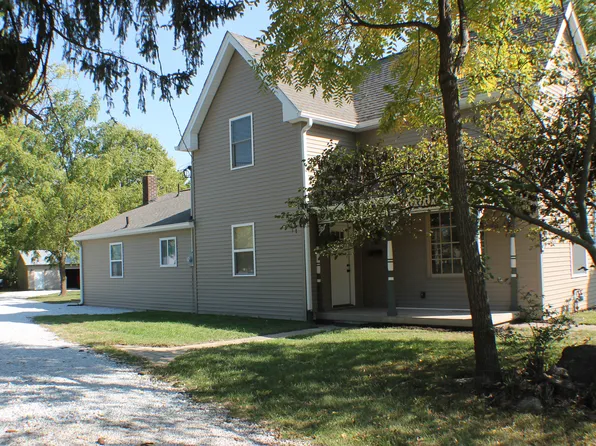 623 S State St, Greenfield, IN 46140