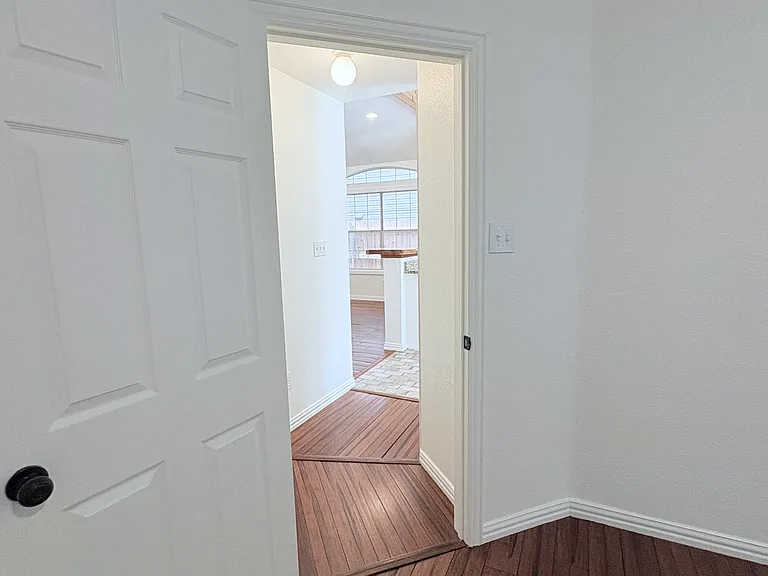 1660 Prescott Cir — Photo 26
