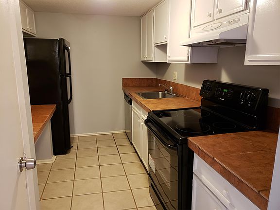 3rd image of 1855 Poplar Woods Cir W APT 306