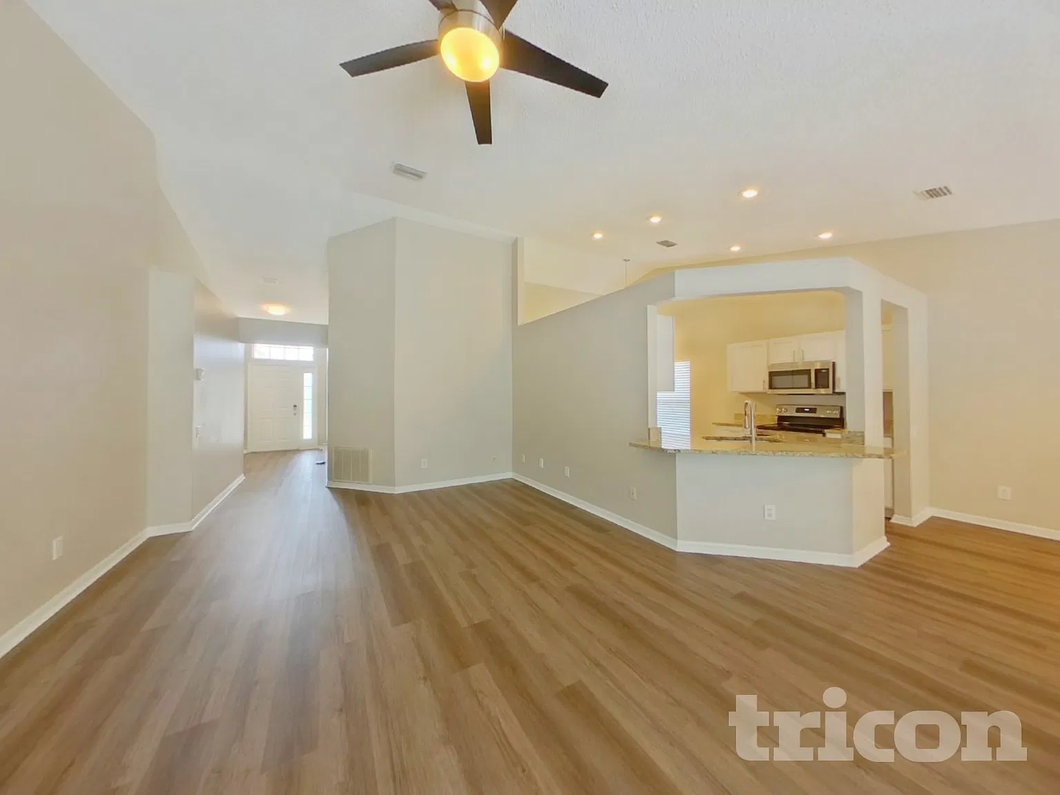 10448 Hallmark Blvd Riverview FL — Photo 3
