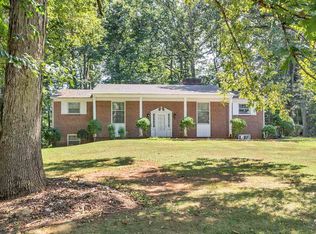 3508 W Monacan Dr, Charlottesville, VA 22901