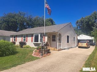 1101 E London Ave, Peoria Heights, IL 61616