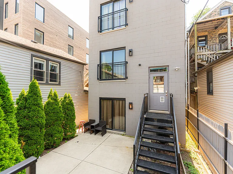 2108 W 18th Pl #2 — Photo 22