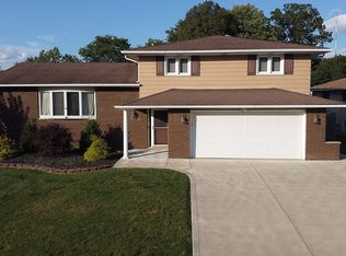 6512 Rousseau Dr, Parma, OH 44129