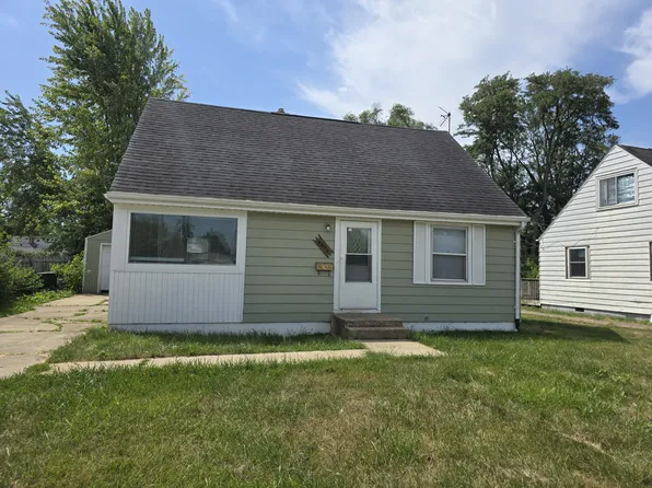 4304 Silver Ln, South Bend, IN 46619