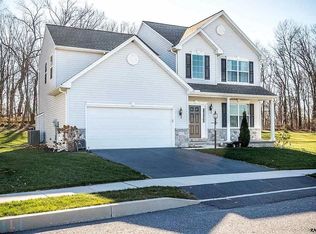 325 Thoroughbred Dr, York Haven, PA 17370