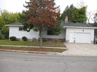 1062 Hanover Rd, Alpena, MI 49707