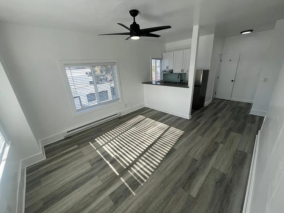 The Leo Lofts