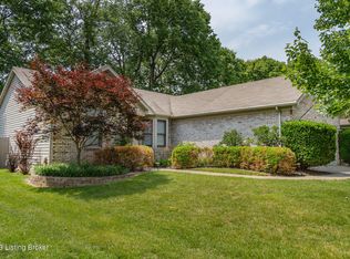 3214 Vale Wood Ct, Louisville, KY 40220