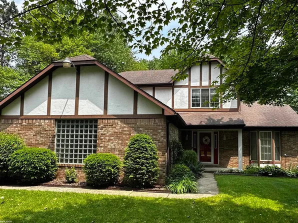 46290 Brentwood St, Macomb, MI 48042