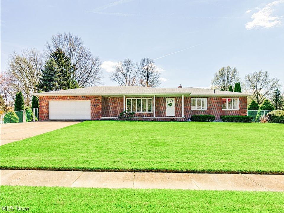 1st image of 758 Penn Wood Dr