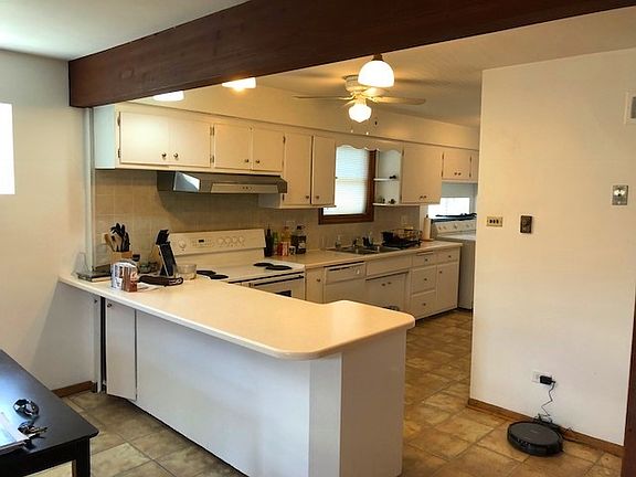 4th image of 332 S Euclid Ave APT 1