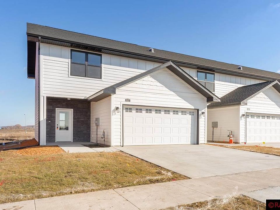 1st image of 817 Viburnum St