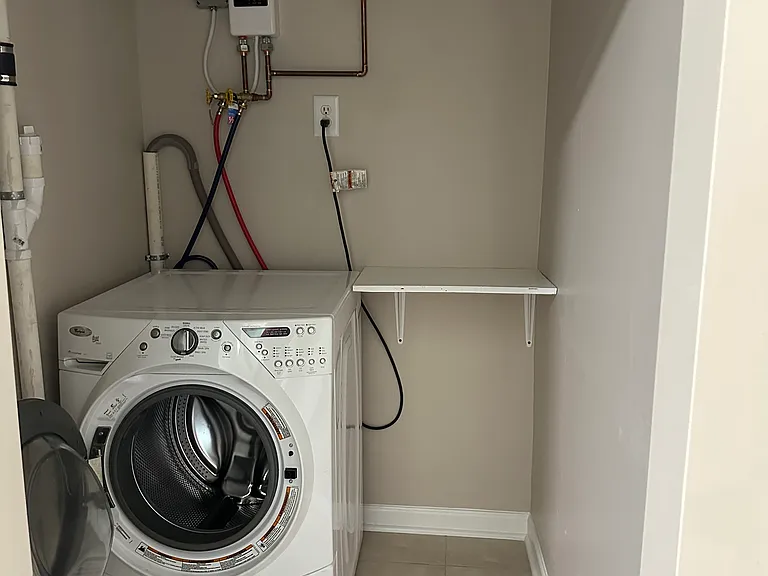 1556 S Spaulding Ave #1 — Photo 13