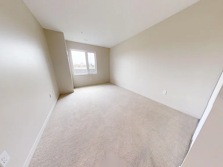 835 Chelton Rd — Photo 31