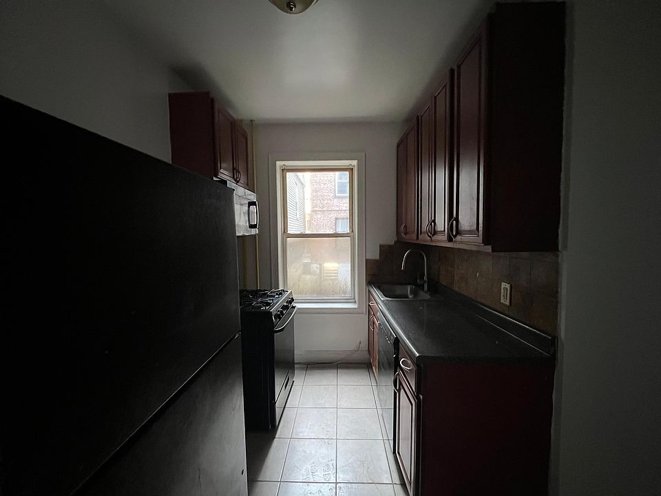 1st image of 1084 John F Kennedy Blvd #1E