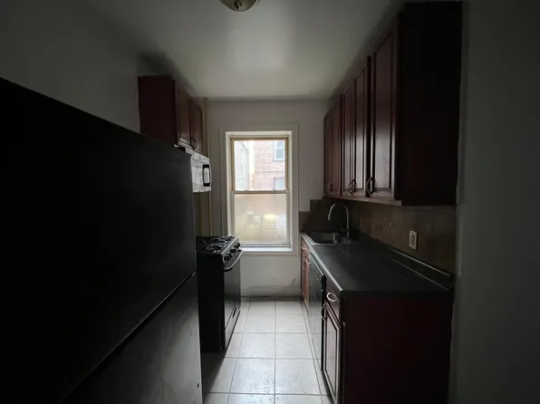 1084 John F Kennedy Blvd, Bayonne, NJ