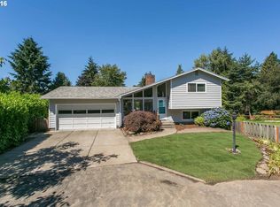 9825 SW Omara St, Tigard, OR 97223