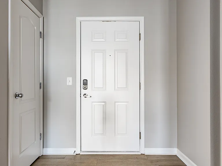 1411 Fairfax Manor Dr — Photo 11