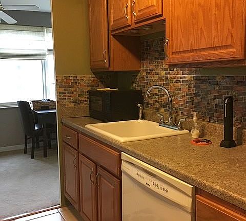 2nd image of 11850 Edgewater Dr APT 509