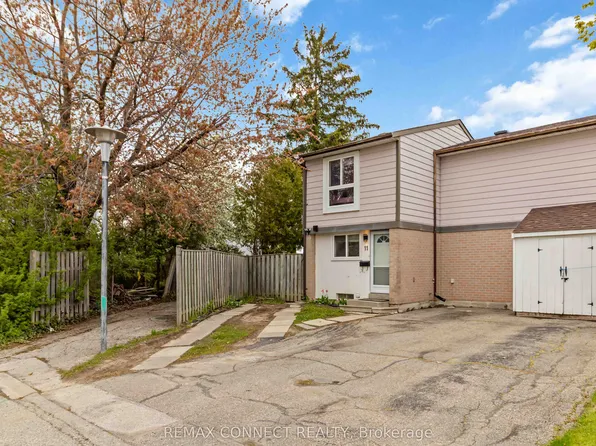 11 Grantbrook Ct, Brampton, ON L6S 2K8