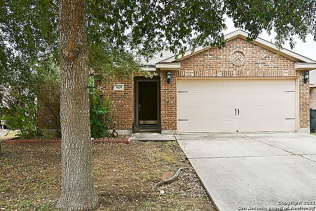 1st image of 11858 Luckey Vista