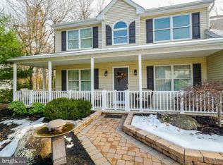 37 Ridge Run Rd, Sellersville, PA 18960