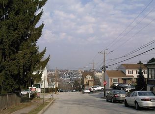 400 Bullock Ave, Conshohocken, PA 19428