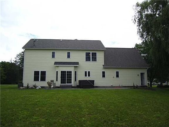 2nd image of 146 Christina Dr