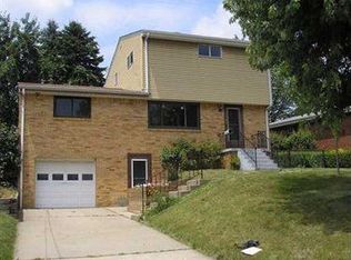 172 William Cir, Mc Kees Rocks, PA 15136