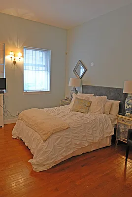 Rented by G. Laurie Cooper | media 6