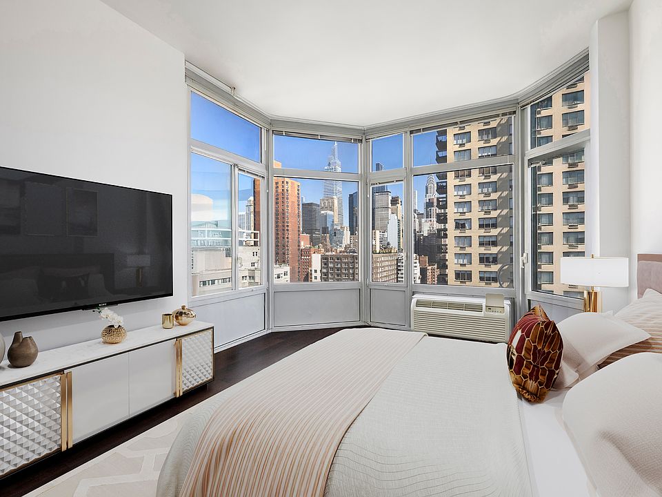 1st image of 200 E 32nd St #17H