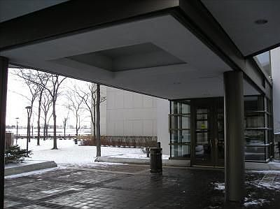 1st image of 300 Riverfront Dr APT 5