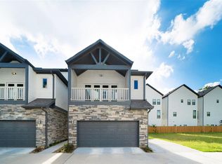 845 Fisher St #D, Houston, TX 77018