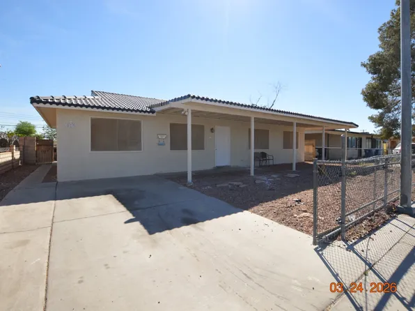 813 Carpenter Dr, Las Vegas, NV 89107