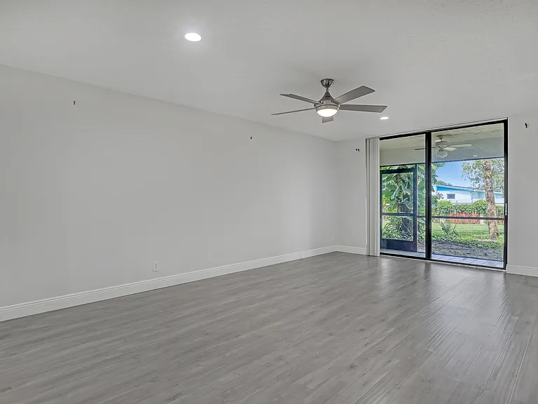 4575 Lucerne Lakes Blvd #103 — Photo 9