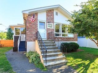 32 Bartley St, Wakefield, MA 01880