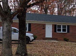 1705 Wards Ferry Rd #B, Lynchburg, VA 24502