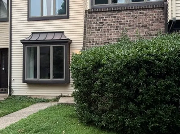 3 Colchester Pl, Newtown, PA 18940