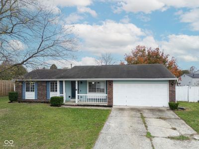 8326 N Buckingham Dr, Columbus, IN, 47201