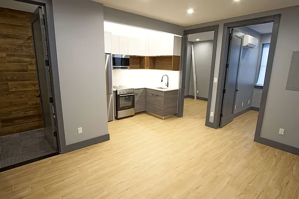 Rented by Lofts and Flats LLC | media 10